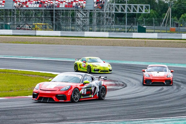 День России, гонки GT CUP и &laquo;Преступление и наказание&raquo; Сергея Полунина: куда пойти в Петербурге 7 &ndash; 13 июня