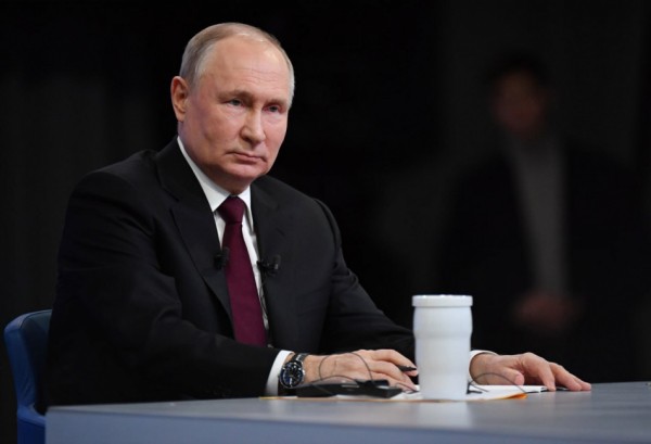 &laquo;Мы должны принять это решение&raquo;: Путин об индексации пенсий работающим пенсионерам 