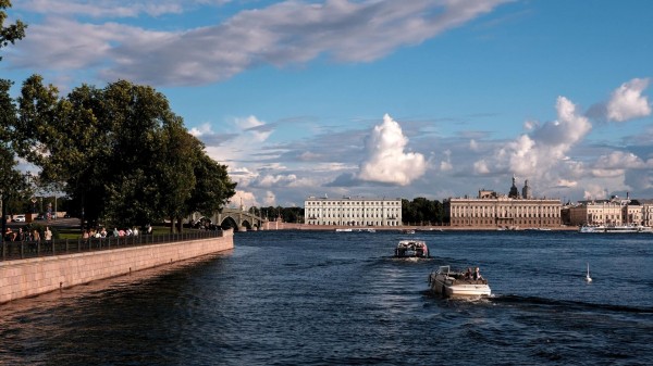 Петербург принял на отдых школьников Курской области по инициативе Беглова Петербург принял на отдых школьников Курской области по инициативе Беглова