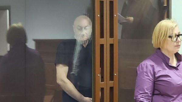 В Петербурге шпиону с Украины, причастному к обстрелу мотострелков, дали 10 лет В Петербурге шпиону с Украины, причастному к обстрелу мотострелков, дали 10 лет