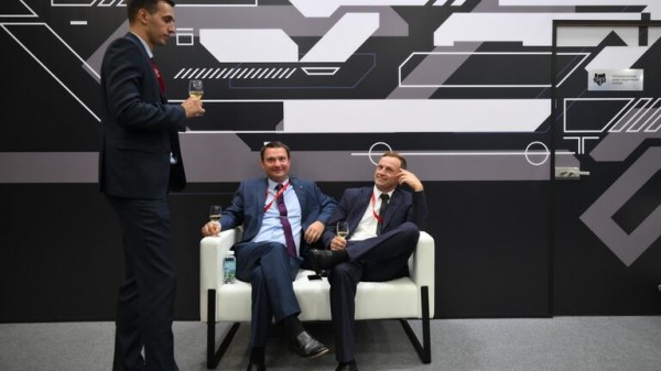 Fesco до 2025 года запустит сервис по доставке грузов между КНР в Новороссийском Fesco до 2025 года запустит сервис по доставке грузов между КНР в Новороссийском