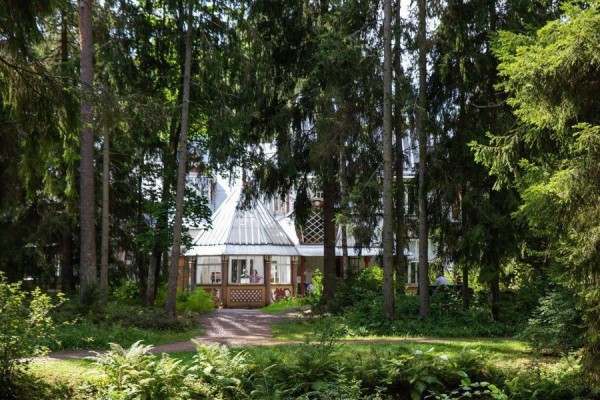 Музей-усадьба художника Ильи Репина закрывается на реставрацию