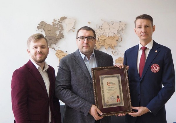 Московское деловое издание выпустило самое большое интервью в истории России Московское деловое издание выпустило самое большое интервью в истории России