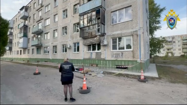 В Светогорске возбудили уголовное дело после обрушения балкона на 74-летнюю пенсионерку В Светогорске возбудили уголовное дело после обрушения балкона на 74-летнюю пенсионерку