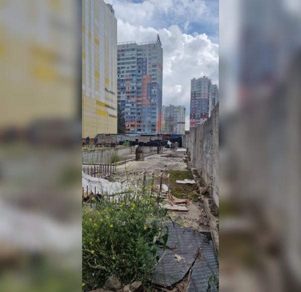 В Петербурге прокуратура заставила строительную компанию убрать промышленные отходы В Петербурге прокуратура заставила строительную компанию убрать промышленные отходы