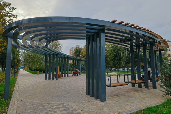В Петербурге завершили благоустройство бульвара Новаторов В Петербурге завершили благоустройство бульвара Новаторов