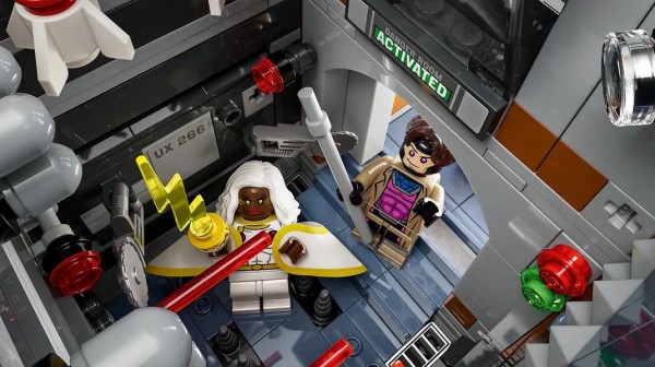 LEGO выпускает набор по мотивам «Людей Икс» LEGO выпускает набор по мотивам «Людей Икс»