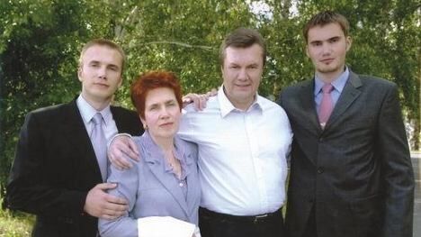 Сын экс-президента Украины Януковича Александр получил российское гражданство