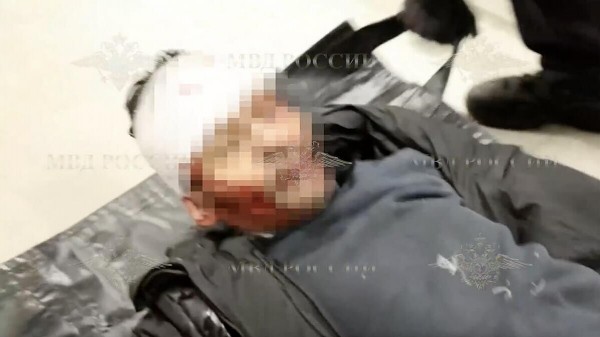 Сосед напавшего на посетителей магазина в Петербурге назвал его неадекватным Сосед напавшего на посетителей магазина в Петербурге назвал его неадекватным