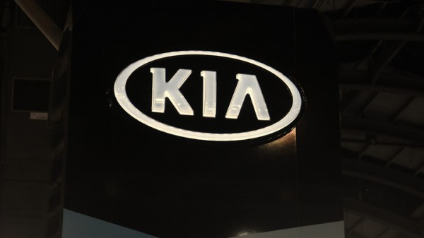 А могли бы купить «Ладу»: «Ленсвет» заплатит за ремонт Kia K5 2,7 млн А могли бы купить «Ладу»: «Ленсвет» заплатит за ремонт Kia K5 2,7 млн
