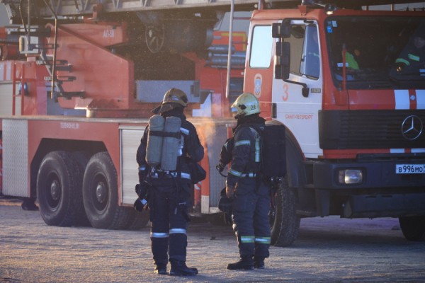 Женщину госпитализировали после пожара в Петроградском районе Женщину госпитализировали после пожара в Петроградском районе