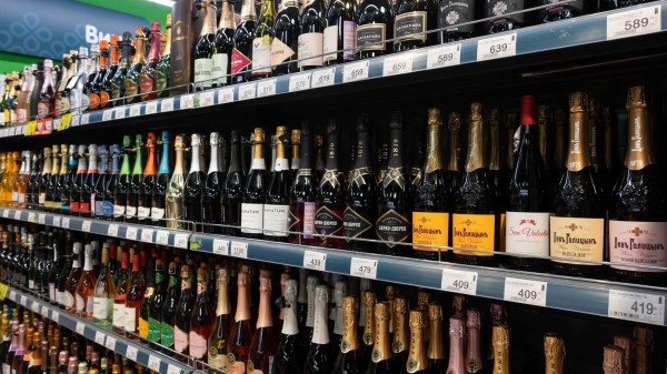Киселев назвал долю 20% для российского вина в магазинах дискриминационной Киселев назвал долю 20% для российского вина в магазинах дискриминационной