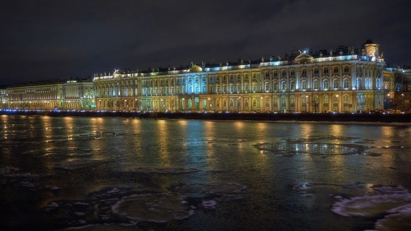 Затворы КЗС Петербурга закрывают из-за угрозы подъема уровня воды в устье Невы Затворы КЗС Петербурга закрывают из-за угрозы подъема уровня воды в устье Невы