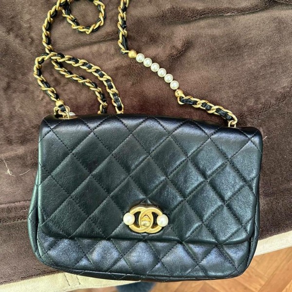 Сумки LV и кроссовки Chanel: выбравший одну из самых богатых квартир Пушкина вор выслушал приговор
