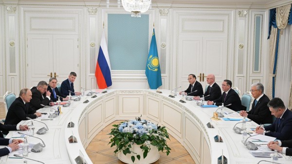 Путин пригласил Токаева на предновогодний саммит СНГ в Санкт-Петербург