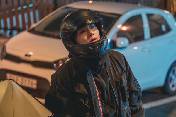 Причудливые страшилки: рецензия на фильм «Таро» Причудливые страшилки: рецензия на фильм «Таро»