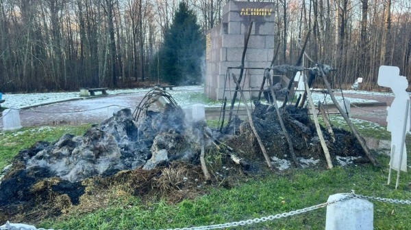 В Сестрорецке восстановят макет шалаша Ленина В Сестрорецке восстановят макет шалаша Ленина
