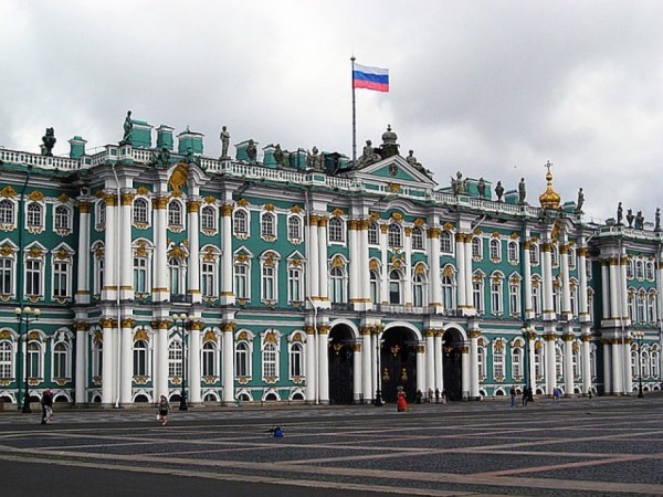 Директор Эрмитажа призвал беременных приходить в музей для хороших родов Директор Эрмитажа призвал беременных приходить в музей для хороших родов