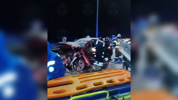 Столкновение Mercedes и Chery Tiggo на Киевском шоссе привело к смерти одного из пассажиров Столкновение Mercedes и Chery Tiggo на Киевском шоссе привело к смерти одного из пассажиров