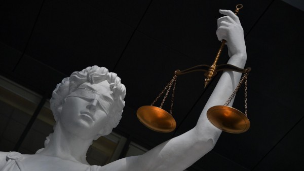 Суд в Петербурге рассмотрит дело Балунова по статье о дискредитации ВС РФ Суд в Петербурге рассмотрит дело Балунова по статье о дискредитации ВС РФ