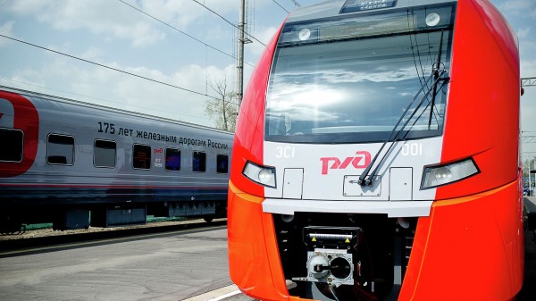 Рейсы "Ласточек" из Великого Новгорода в Петербург запустят на постоянной основе Рейсы "Ласточек" из Великого Новгорода в Петербург запустят на постоянной основе