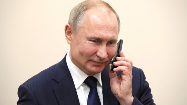 Путин поздравил с юбилеем актрису театра и кино Фрейндлих Путин поздравил с юбилеем актрису театра и кино Фрейндлих