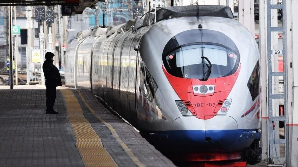 Минтранс: ВСМ между Москвой и Петербургом сократит выбросы парниковых газов Минтранс: ВСМ между Москвой и Петербургом сократит выбросы парниковых газов