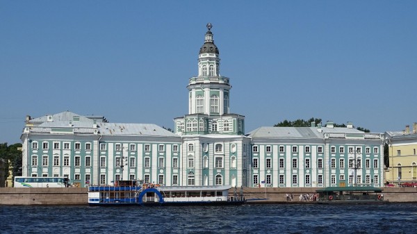 В Петербурге введут электронные музейные сертификаты для старшего поколения В Петербурге введут электронные музейные сертификаты для старшего поколения