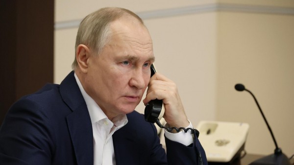 Путин и Трамп проведут день переговоров в Эр-Рияде в поездках по регионам Путин и Трамп проведут день переговоров в Эр-Рияде в поездках по регионам