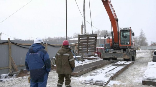 Реконструкцию канализации на Ропшинском шоссе пообещали завершить до конца 2026 года Реконструкцию канализации на Ропшинском шоссе пообещали завершить до конца 2026 года