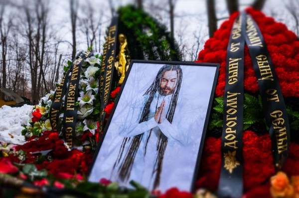 Презирал деда и лишился всего: что произошло с единственным сыном Децла Презирал деда и лишился всего: что произошло с единственным сыном Децла