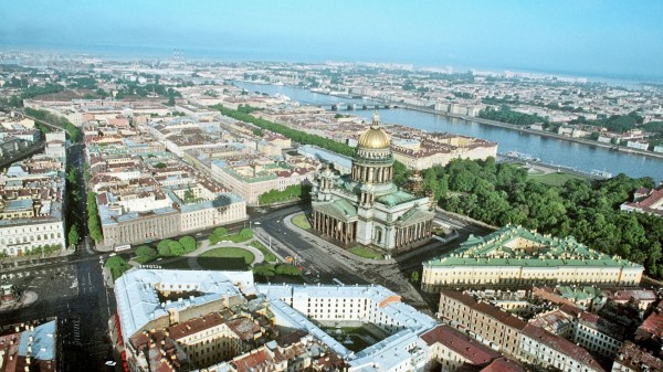 В Петербурге около 650 памятников советской архитектуры вошли в охранные зоны В Петербурге около 650 памятников советской архитектуры вошли в охранные зоны