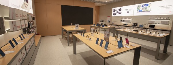 Фирменный магазин Huawei открылся в ТРЦ «Жемчужная плаза» Фирменный магазин Huawei открылся в ТРЦ «Жемчужная плаза»