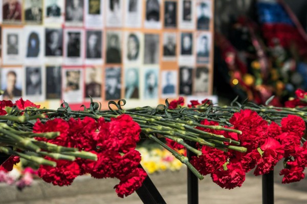 В Ленобласти «Бессмертный полк» пройдёт в очном формате В Ленобласти «Бессмертный полк» пройдёт в очном формате