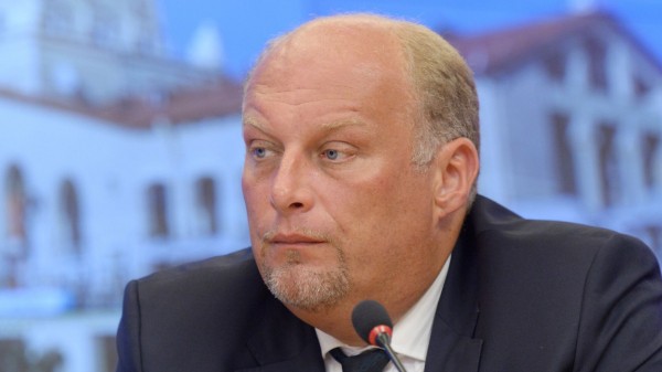 Умер экс-глава комитета по развитию туризма в Петербурге Сергей Корнеев Умер экс-глава комитета по развитию туризма в Петербурге Сергей Корнеев