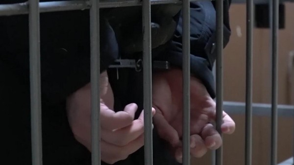 Во ФСИН опровергли данные об УДО "Доктора смерть" Петрова, убившего 11 человек Во ФСИН опровергли данные об УДО "Доктора смерть" Петрова, убившего 11 человек