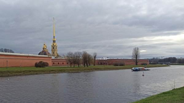 Петербургские депутаты решили перенести полуденный выстрел с Нарышкина бастиона Петербургские депутаты решили перенести полуденный выстрел с Нарышкина бастиона