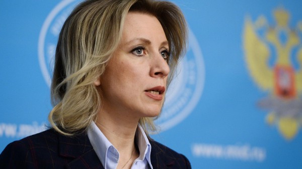 Захарова назвала слова канадского посла о визите на кладбище кощунственными