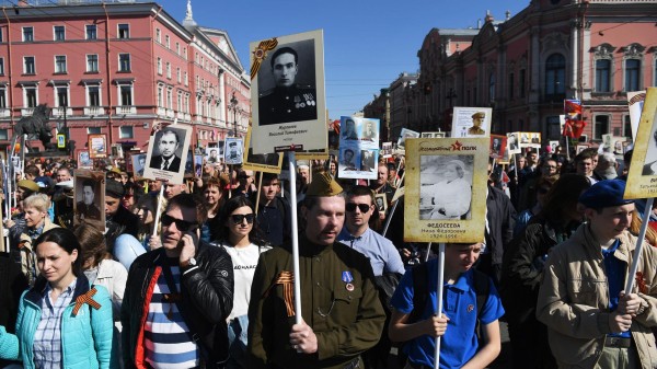 Беглов: шествие "Бессмертного полка" вновь вернется на улицы Петербурга