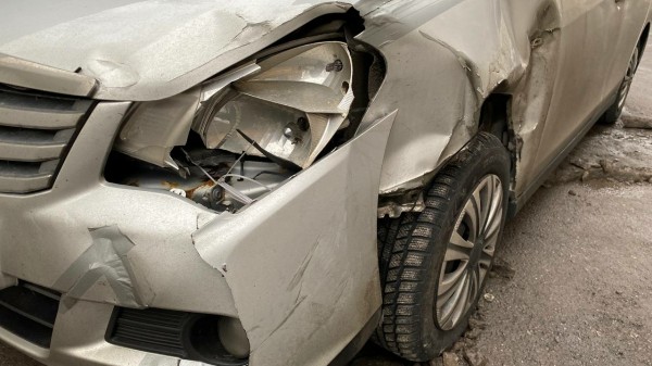 На Липовой аллее третьеклассницу забрали в больницу после ДТП с Chery&nbsp;Tiggo