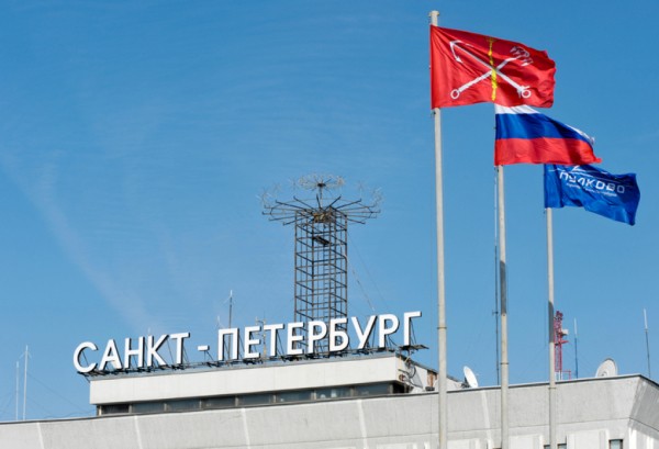 Из Санкт-Петербурга 7 самолетов вылетят с опозданием вечером в субботу Из Санкт-Петербурга 7 самолетов вылетят с опозданием вечером в субботу