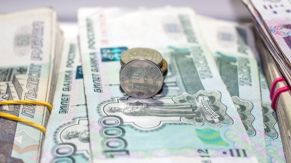 Почти 200 банкнот: стало известно, сколько фальшивых денег выявили в Петербурге Почти 200 банкнот: стало известно, сколько фальшивых денег выявили в Петербурге