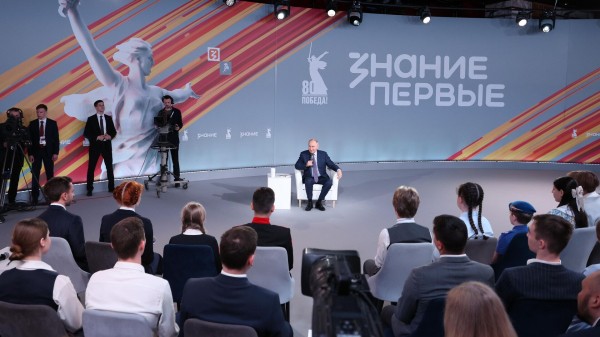 Путин поддержал идею создать мемориал в Курской области в память о волонтерах