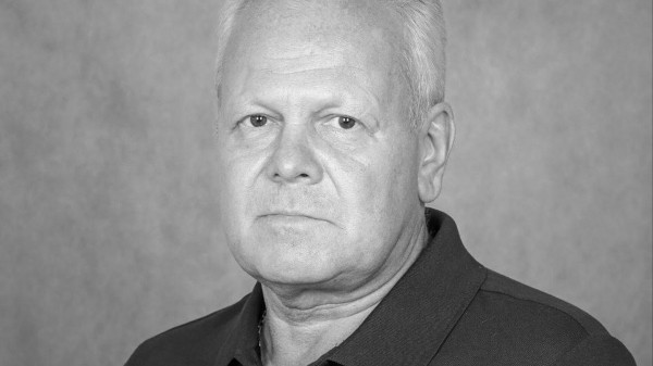 Скончался тренер ХК СКА и Романа Ротенберга Валерий Цалпанов Скончался тренер ХК СКА и Романа Ротенберга Валерий Цалпанов
