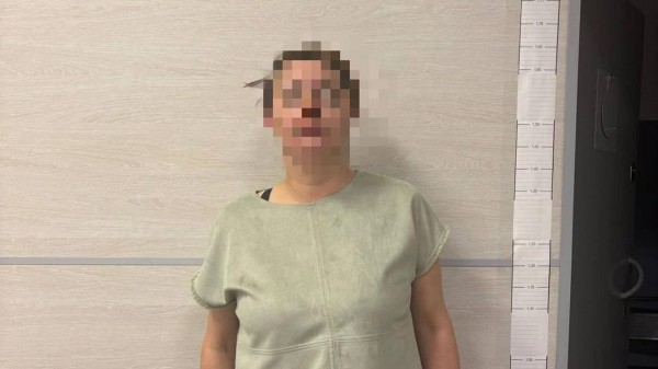 На открывшую в Храброво аварийный выход самолета пьяную пассажирку завели дело На открывшую в Храброво аварийный выход самолета пьяную пассажирку завели дело