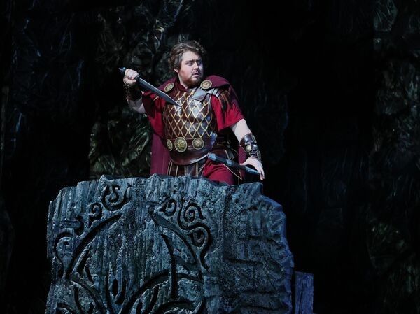 "Мы вас удивим": секрет Гергиева, ИИ и белые ночи "Мы вас удивим": секрет Гергиева, ИИ и белые ночи