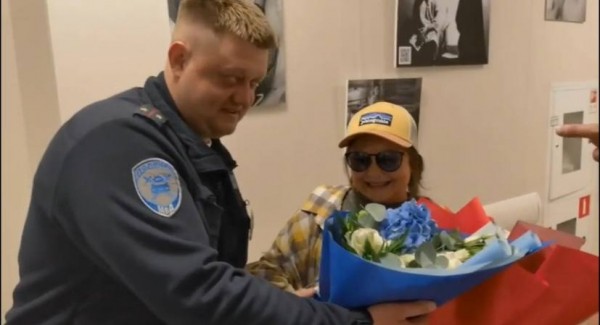 «Было непросто»: беременная жительница родила малыша в пробке на Кольцевой дороге «Было непросто»: беременная жительница родила малыша в пробке на Кольцевой дороге