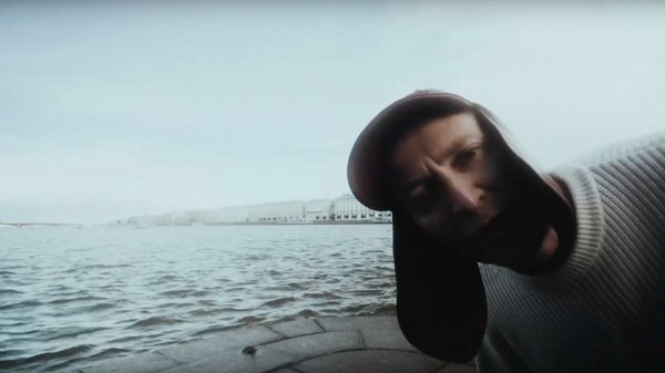 Петербургская полиция поймала поджигателя двери квартиры рэпера Oxxxymiron* Петербургская полиция поймала поджигателя двери квартиры рэпера Oxxxymiron*