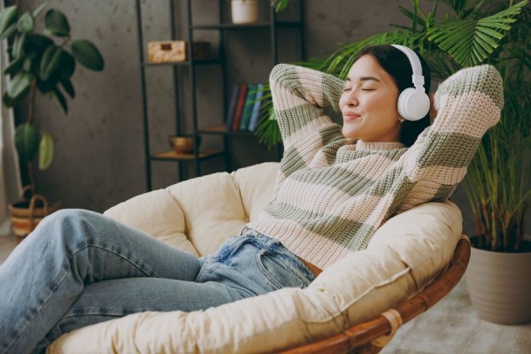 Мировые хиты с оздоровительным эффектом: на Apple Music вышли плейлисты для концентрации, расслабления и сна Мировые хиты с оздоровительным эффектом: на Apple Music вышли плейлисты для концентрации, расслабления и сна