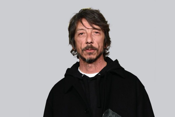 Новая эра Balenciaga: модный дом приветствует нового креативного директора Новая эра Balenciaga: модный дом приветствует нового креативного директора
